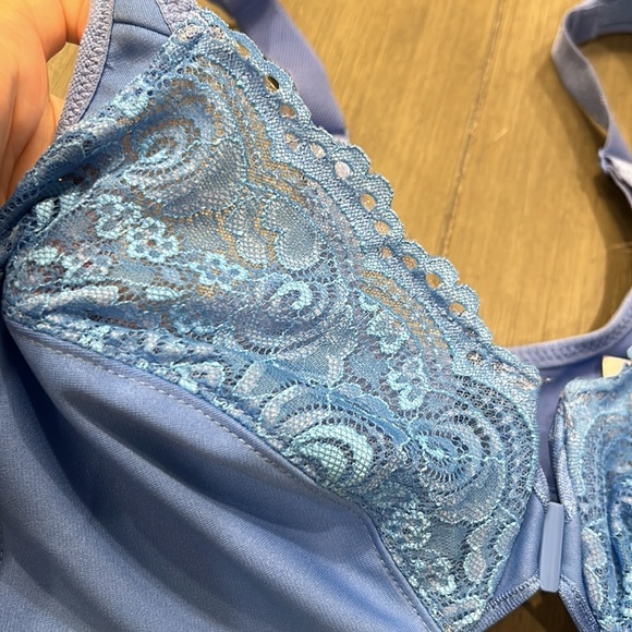 Glamorise Front-Closure WonderWire Bra - Picture 7 of 11